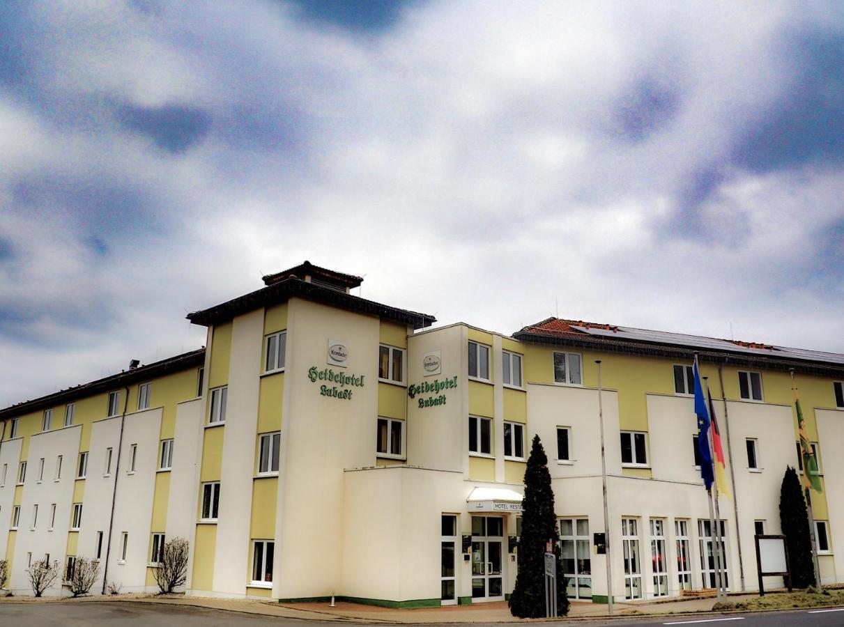 Heidehotel Lubast Exteriör bild