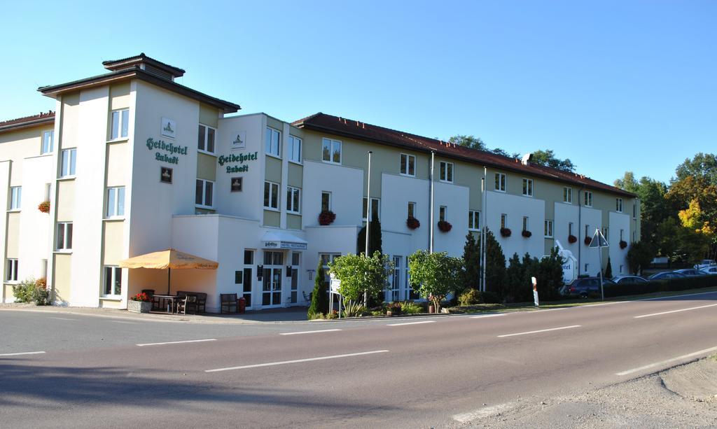 Heidehotel Lubast Exteriör bild